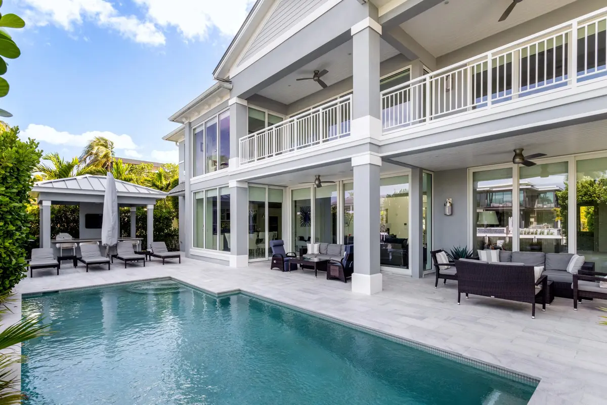 mls_POOL_TO_REAR_EB at 701 Flamingo Drive, Fort Lauderdale