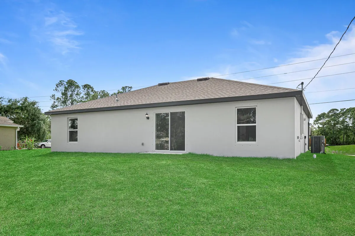 Florida_Vero_R (3) at 9350 104th Court, Vero Beach