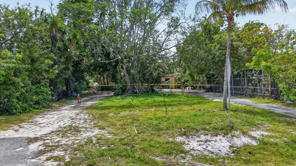 1-web-or-mls-DJI_20260415123852_0244_D at 600 Allen Avenue, Delray Beach