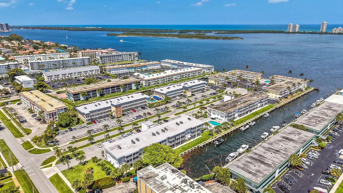 28_Aerial_6_8_mls at 130 Doolen Court 109, North Palm Beach