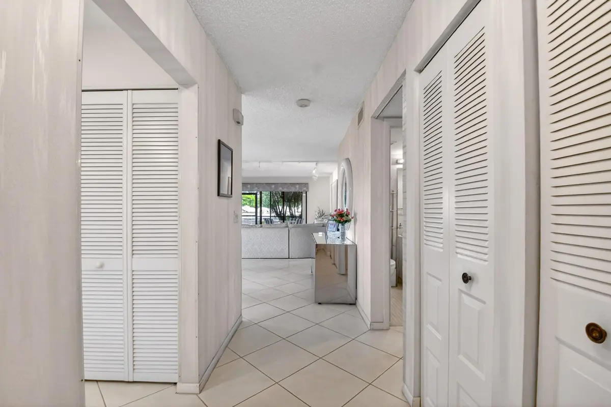 Foyer at 10 Southport Lane A, Boynton Beach