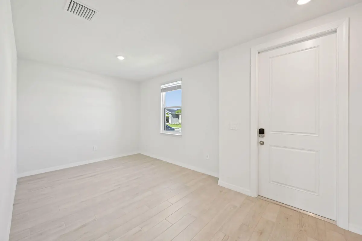 5461 Hampton Park Cir Vero Beach FL (5) at 5461 Hampton Park Circle, Vero Beach