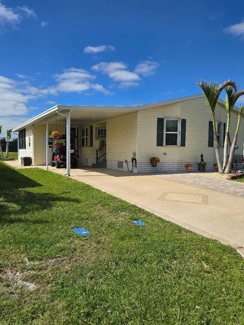 337 seahorse front at 337 Seahorse Terrace, Fort Pierce