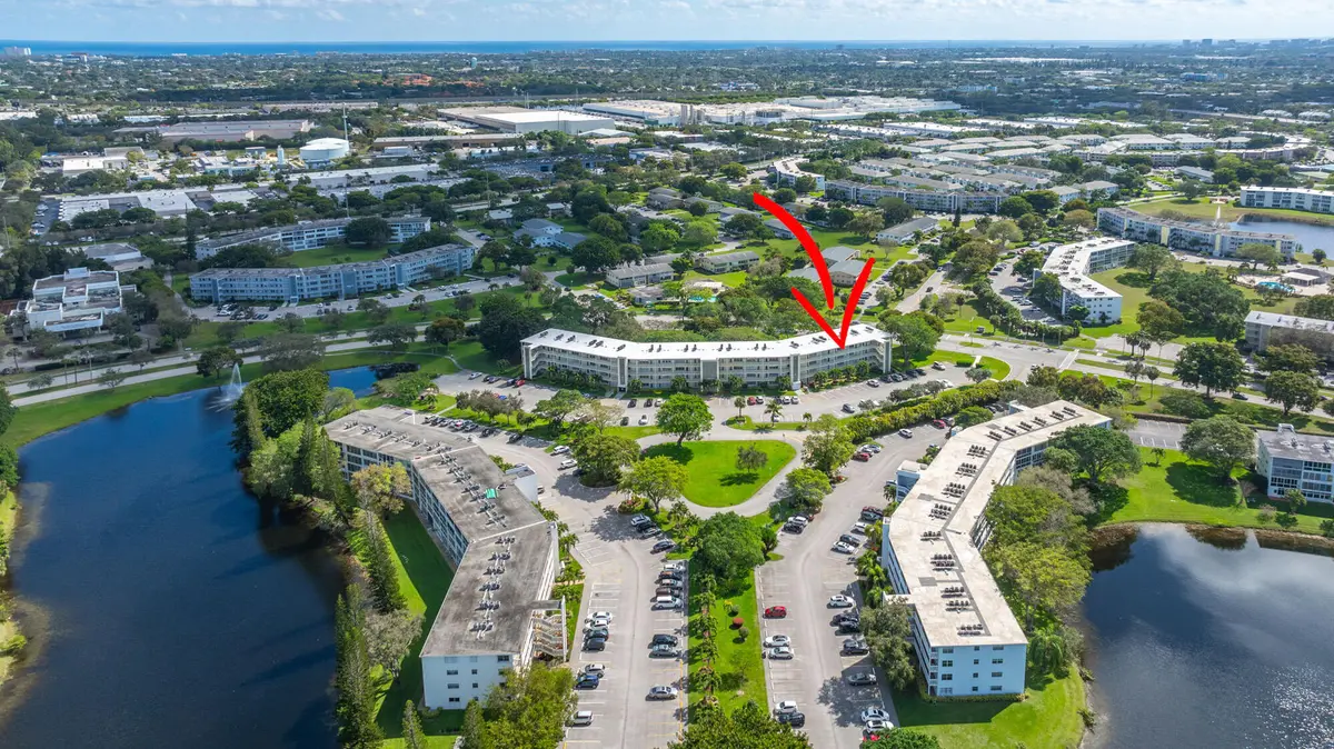 4002 Cambridge A 4002, Deerfield Beach, FL – photo 2
