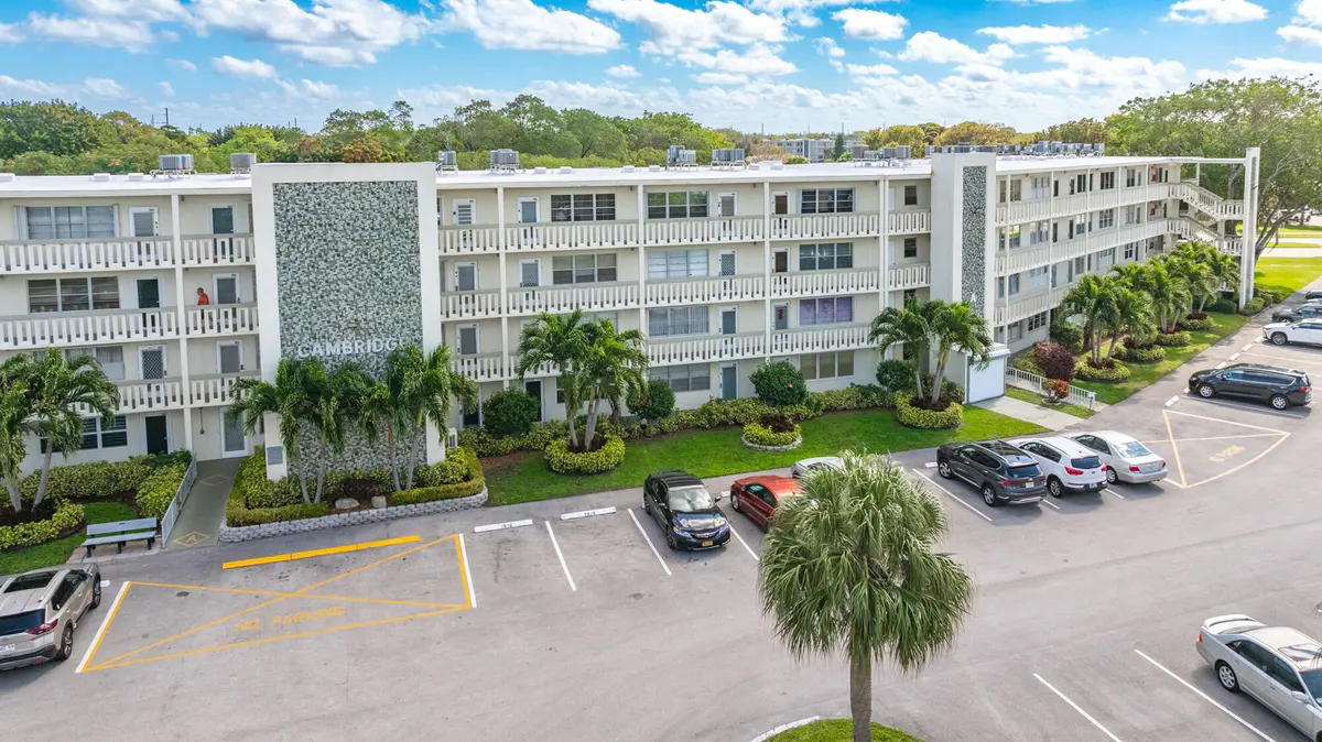 4002 Cambridge A 4002, Deerfield Beach, FL – photo 3
