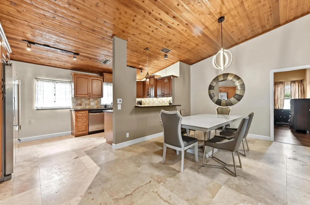 16 Dining room 03 at 263 NW 48th Avenue, Deerfield Beach