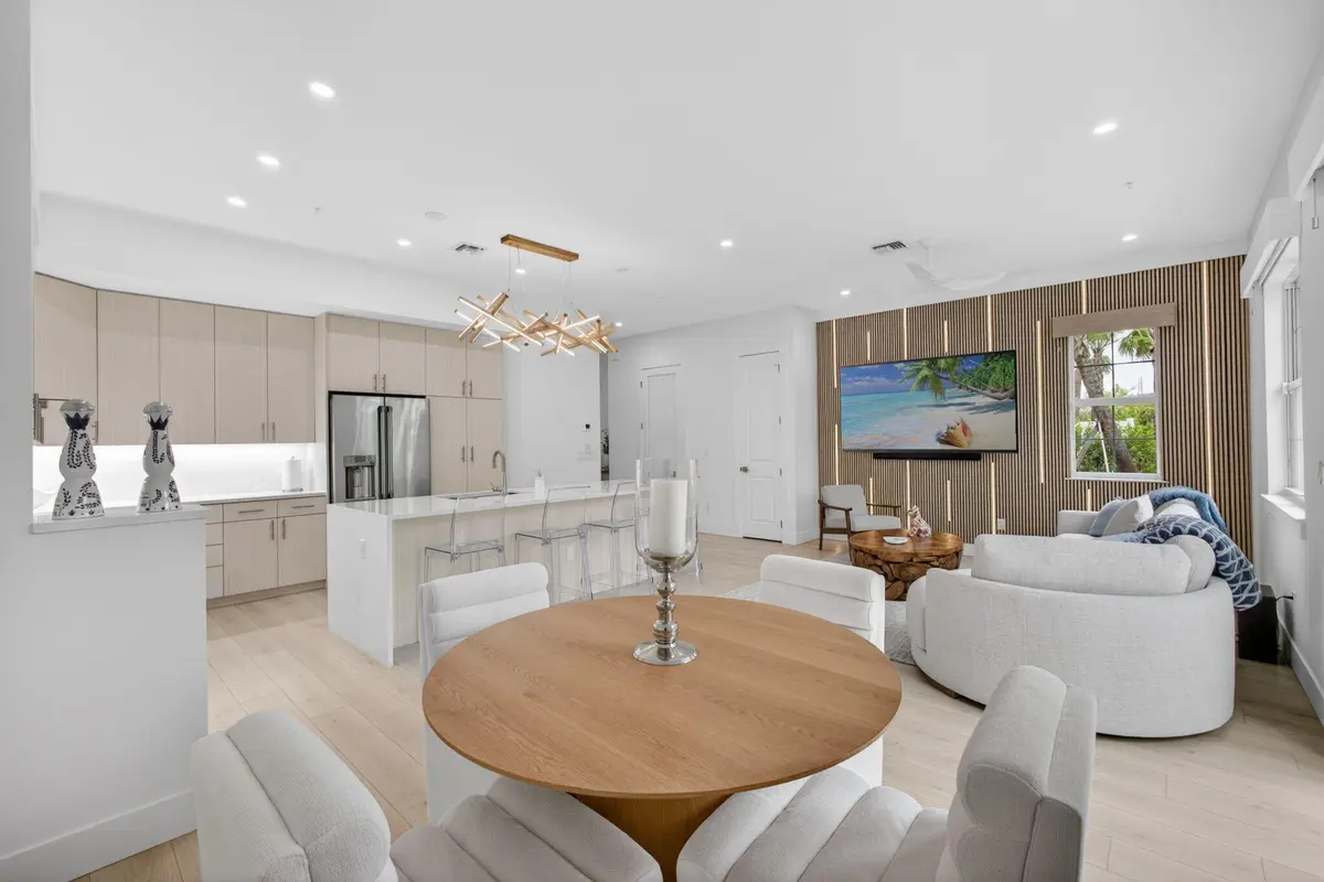 19-web-or-mls-5D1A4410 at 130 Water Pointe Place 7, Jupiter