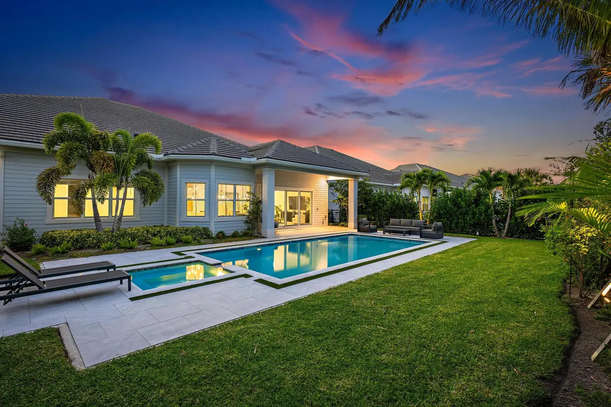 9338 Crestview Circle at 9338 Crestview Circle, Palm Beach Gardens