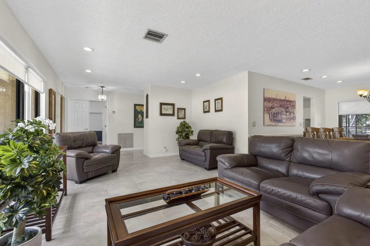 13-web-or-mls-BS1A3047 at 12338 Old Country Road, Wellington