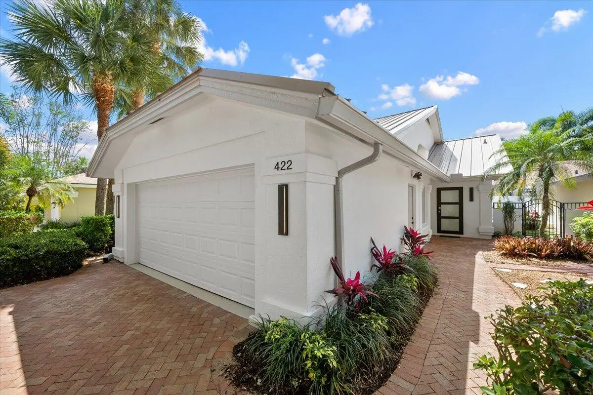 03-LUX_0924 at 422 River Edge Road, Jupiter