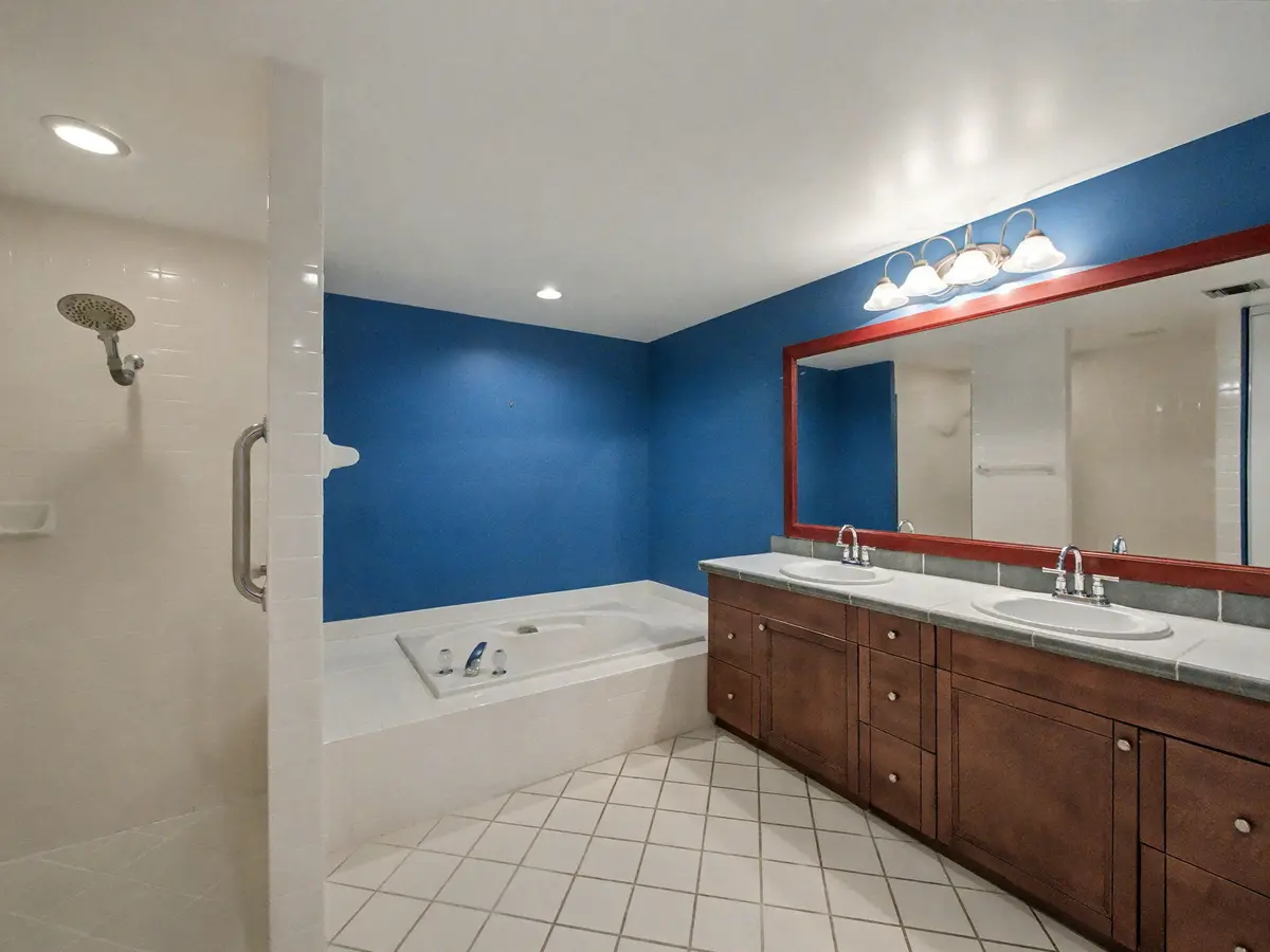 9-web-or-mls-P6160804-RW2 at 303 Leeward Drive, Jupiter