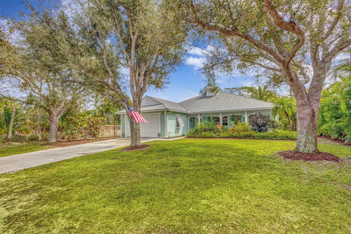3-print-3-print-03_5d1a9676js at 9122 SE Pomona Street, Hobe Sound