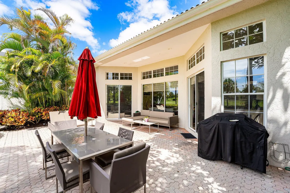 040-136CoralCayDrive-PalmBeachGardens-FL at 136 Coral Cay Drive, Palm Beach Gardens