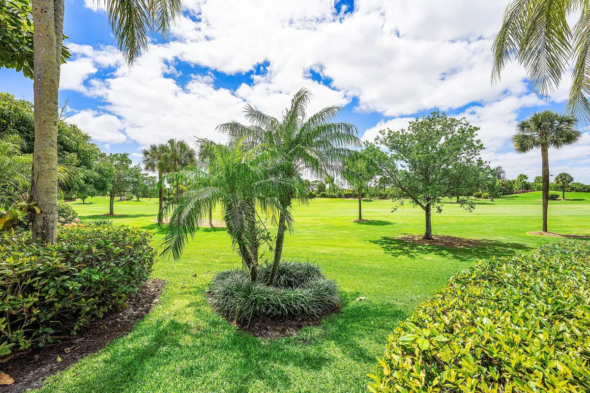 042-136CoralCayDrive-PalmBeachGardens-FL at 136 Coral Cay Drive, Palm Beach Gardens