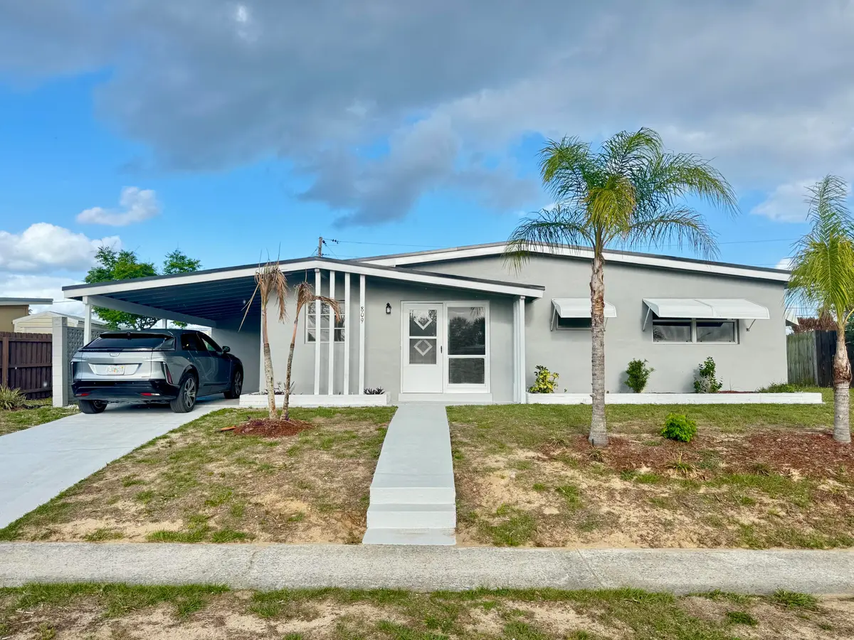 IMG_3760 at 809 Gilbert Street, Sebastian