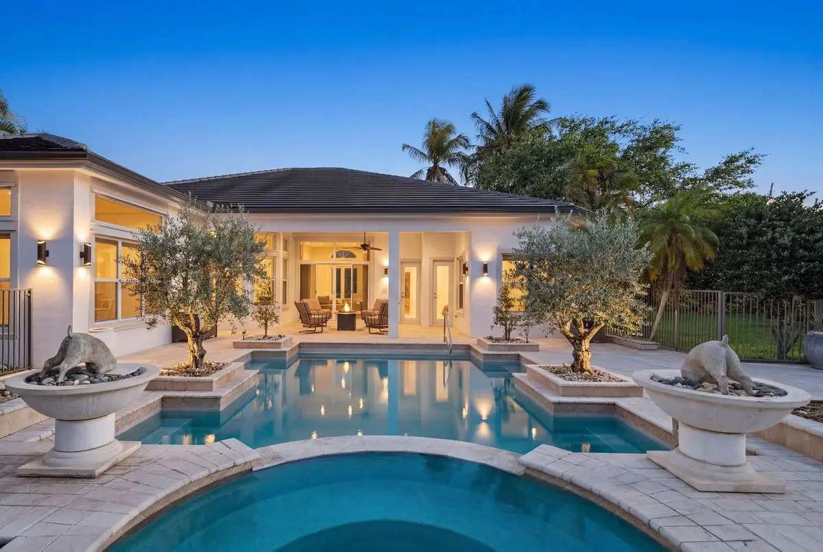 2-web-or-mls-hjItb8tquhOLOLL4tI6HR_Fx7ka at 15273 SW 37th Street, Davie