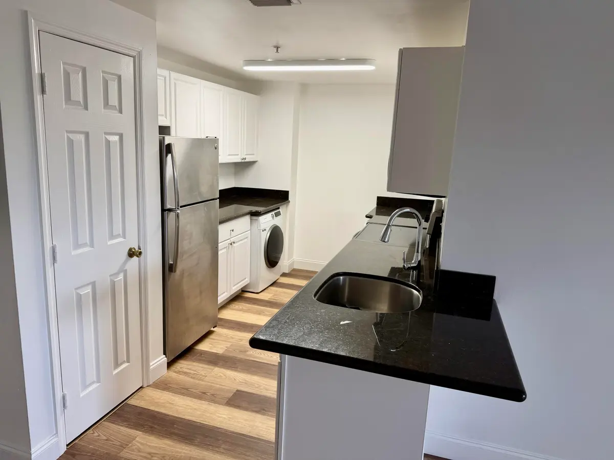 2080greenview kitchen 1 at 2080 Greenview Shores Boulevard 421, Wellington