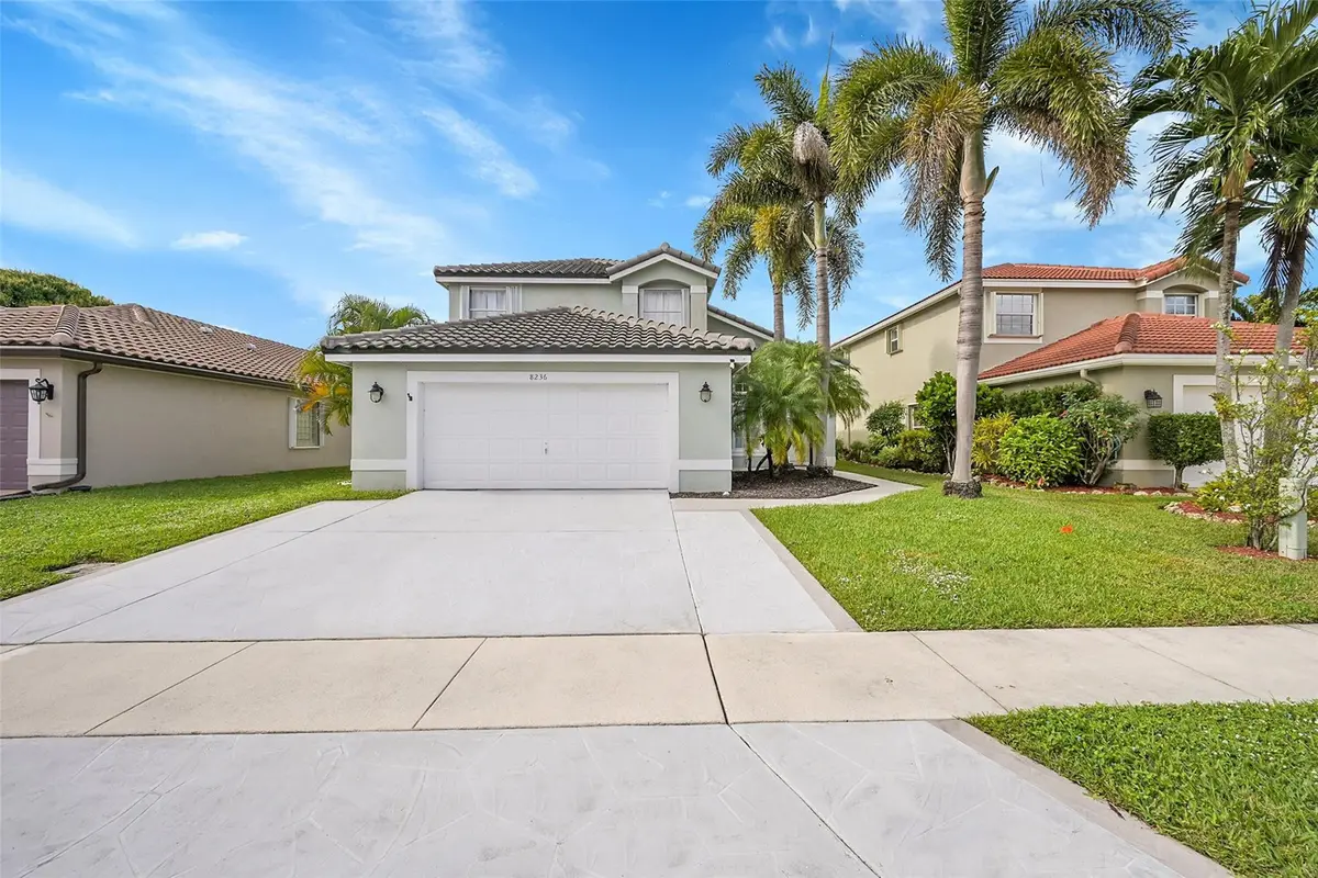 Photo 2 at 8236 White Rock Circle, Boynton Beach