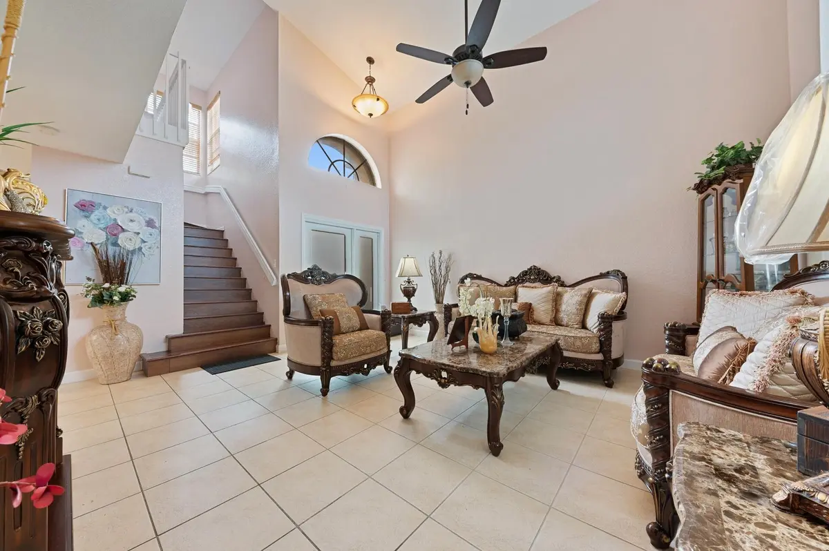 1920x1277_100_1776503298914_177644471634 at 5217 Rising Comet Lane, Greenacres