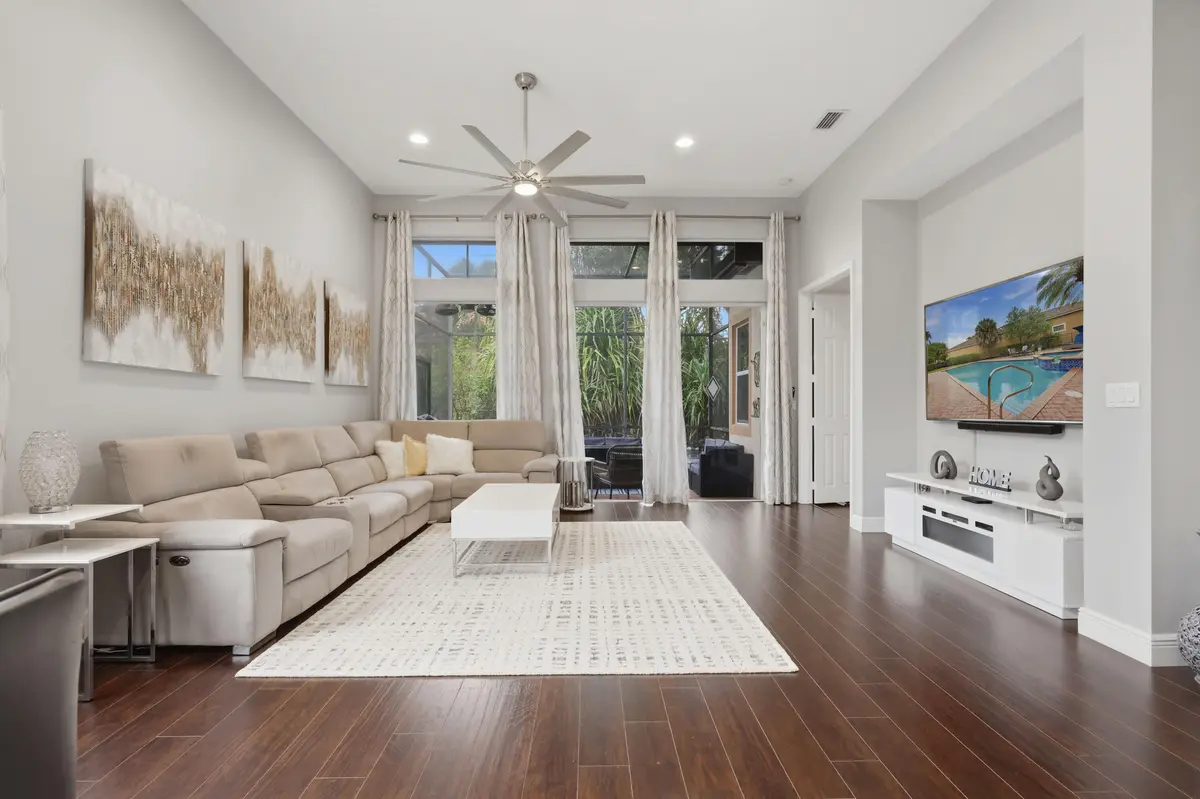 FR2 at 5700 NW 125th Terrace, Coral Springs