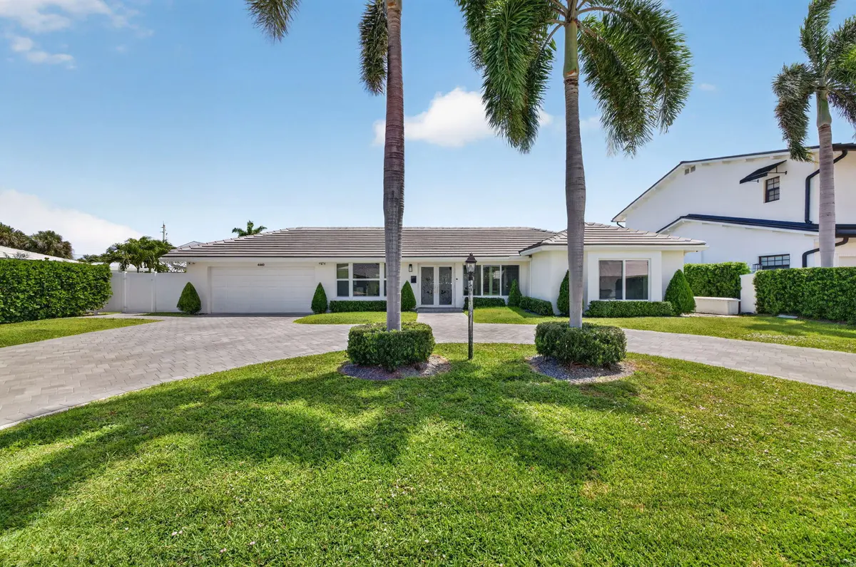 4460 - Welcome at 4460 NE 26th Avenue, Lighthouse Point