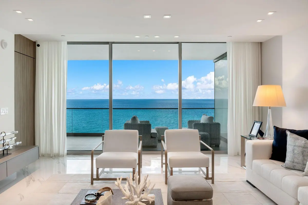 02_10201 Collins Ave_1oakstudio_05 at 10201 Collins Avenue 1803, Bal Harbour