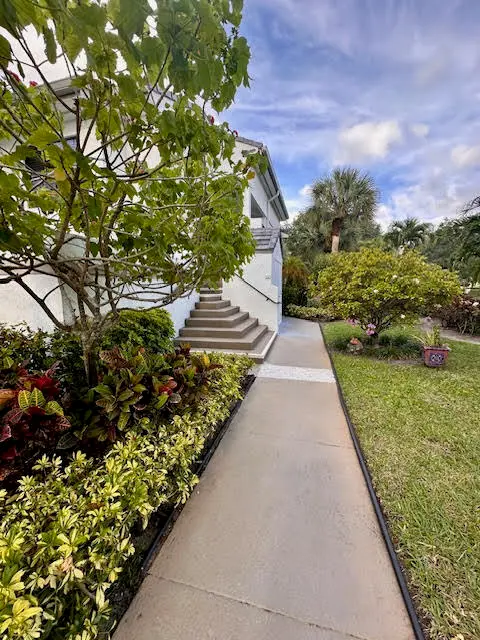 Front at 7449 Glendevon Lane 104, Delray Beach