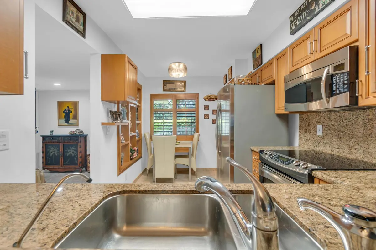 7351 Kinghurst Drive 108, Delray Beach, FL – photo 7