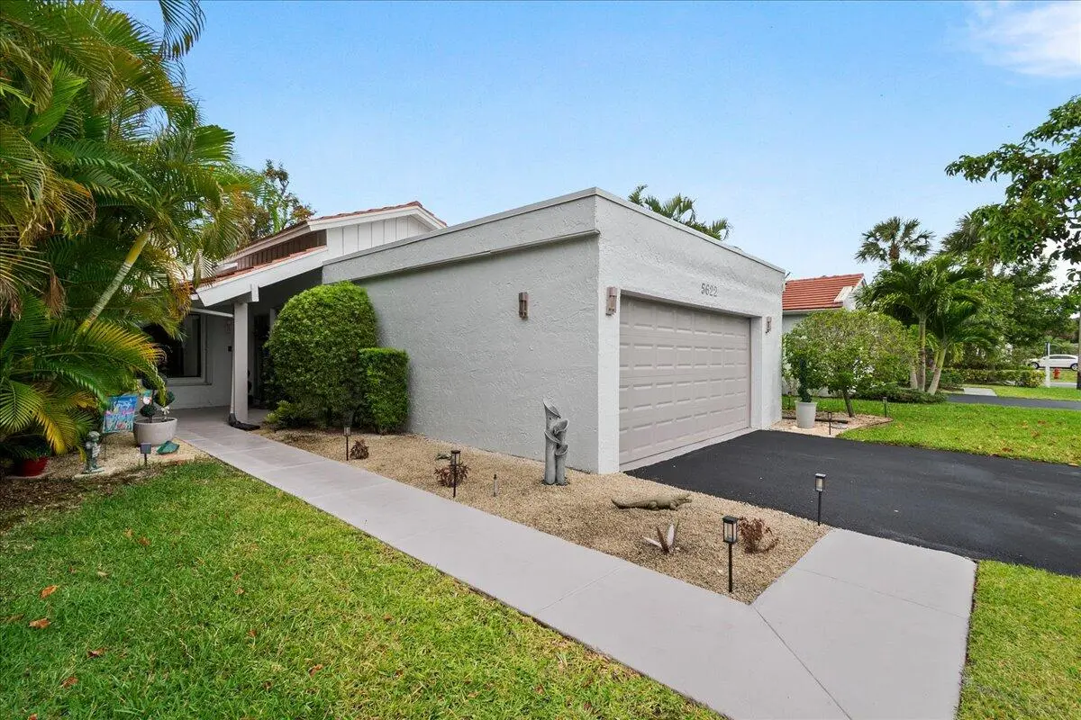 02-JLC_9843 at 5622 Ainsley Court, Boynton Beach