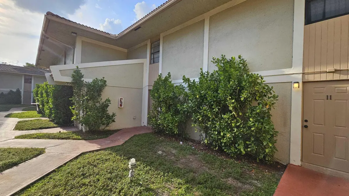 8801 W sample _1 at 8801 W Sample Road 11, Coral Springs
