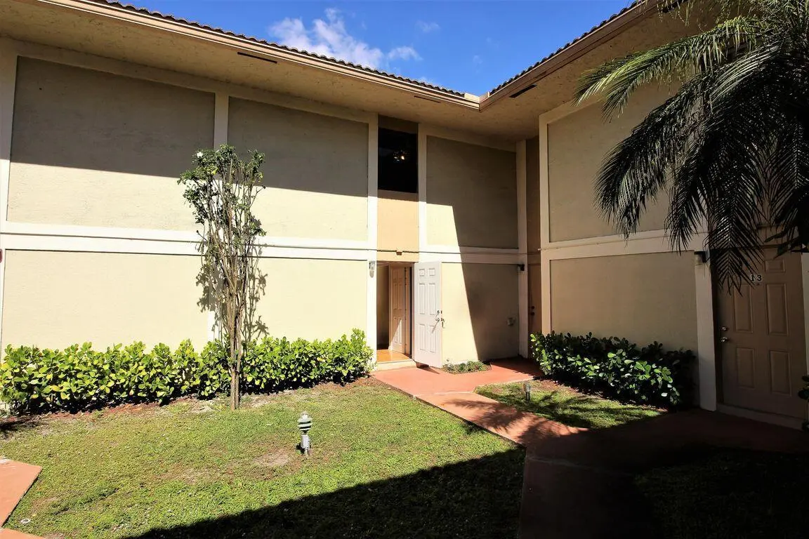 Entrance at 8801 W Sample Road 11, Coral Springs