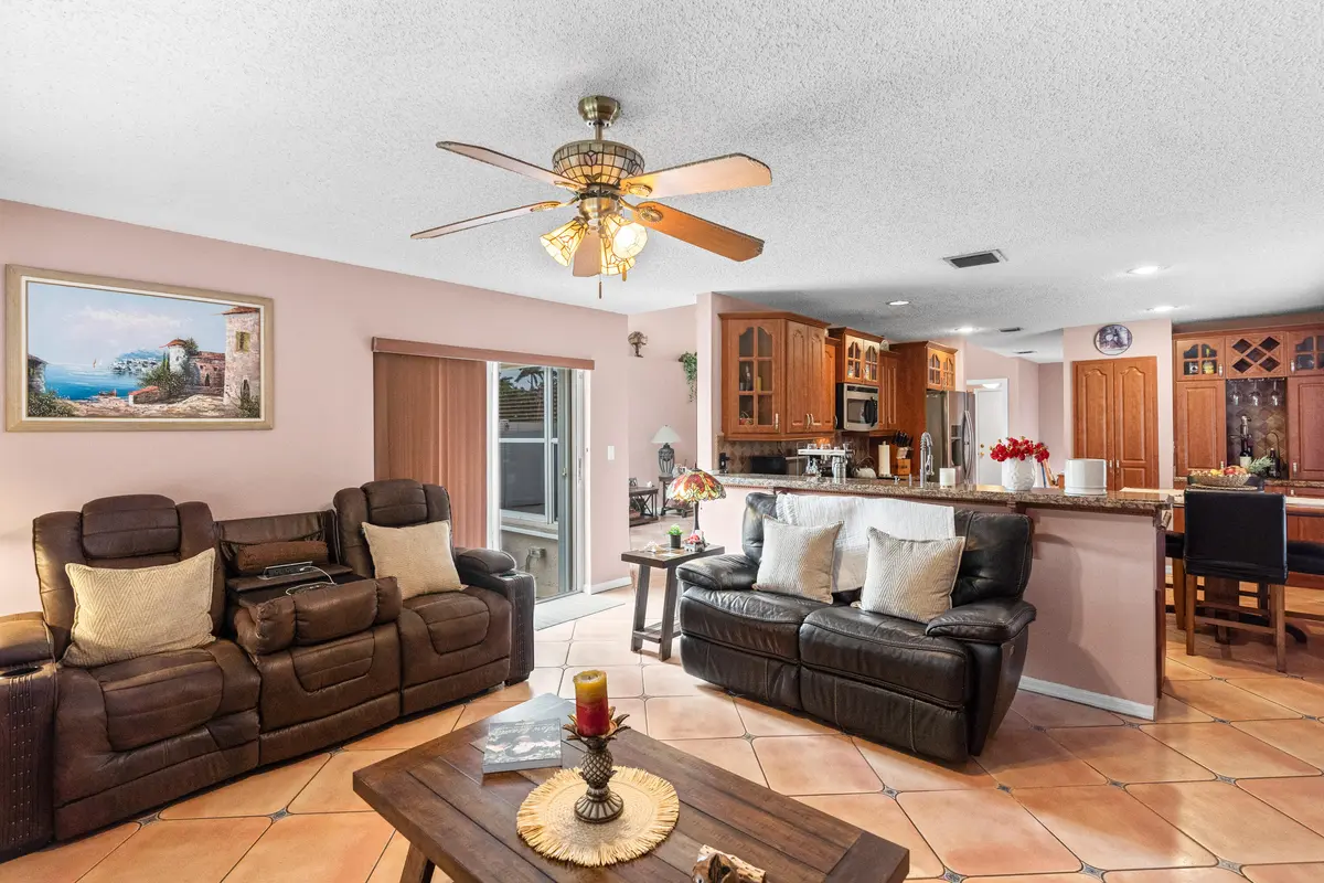 DSC07366 at 2993 SW 174th Avenue, Miramar