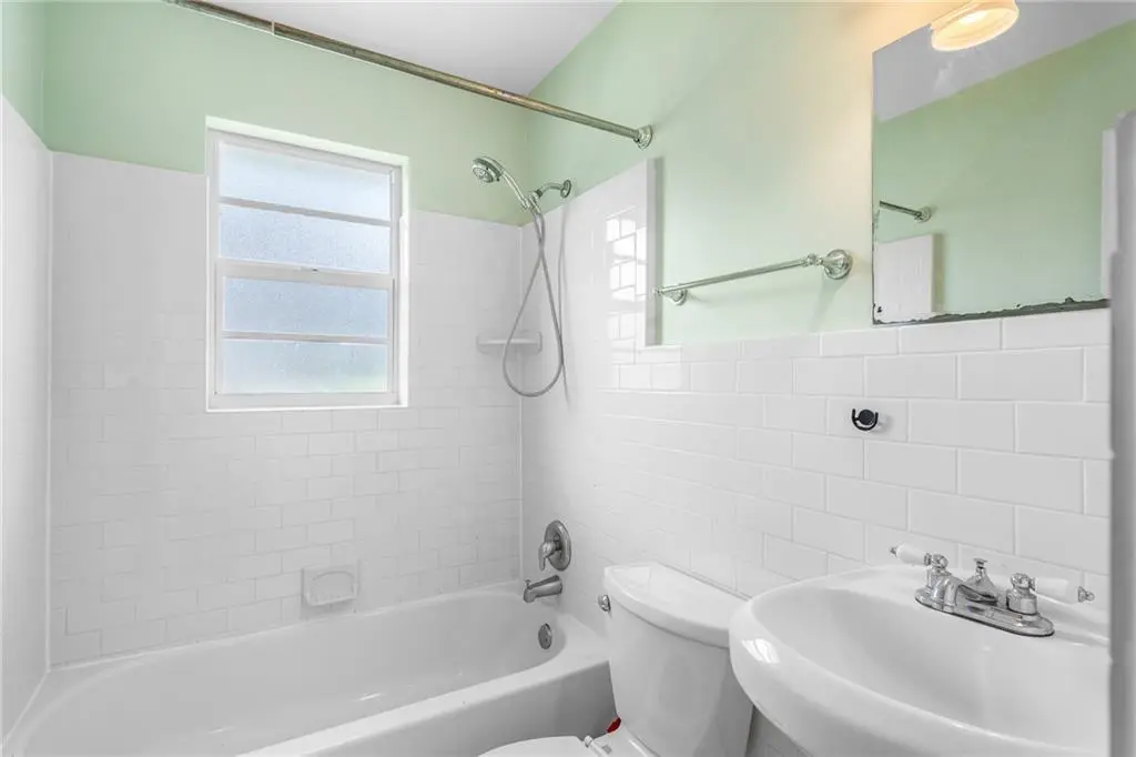 turtle 5 at 919 Turtle Cove Lane, Vero Beach