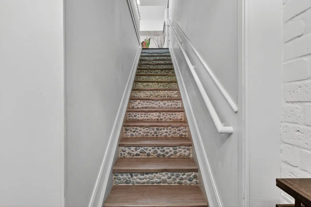 6-web-or-mls-5P1A3395 at 1679 SE Pomeroy Street 2-1, Stuart