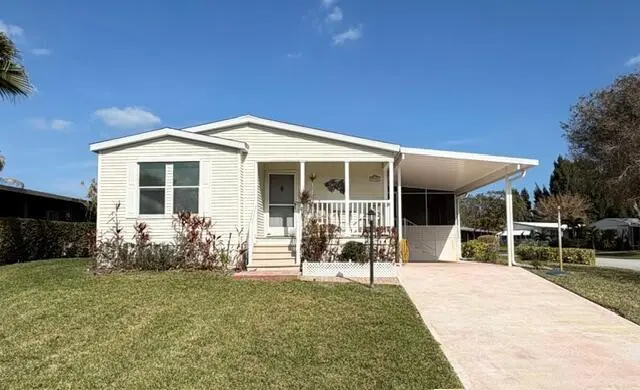 N Front of House at 7955 SE Independence Avenue, Hobe Sound