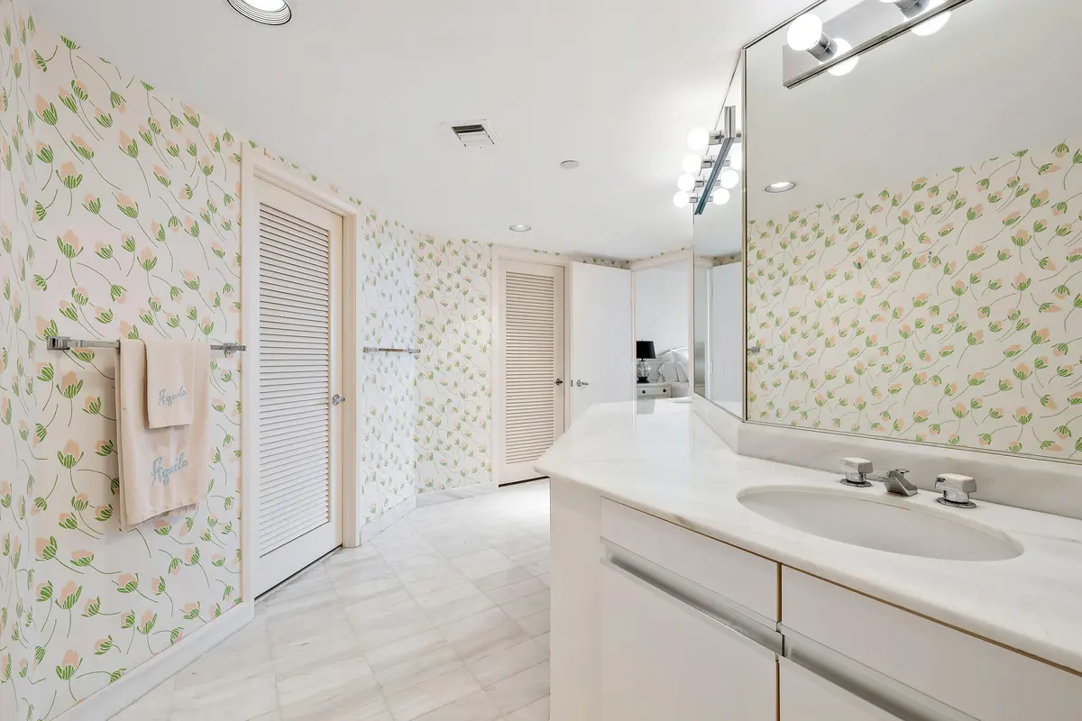 Primary Bath at 100 Lakeshore Drive 354, North Palm Beach