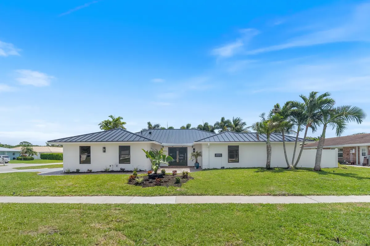 04-22100 Serenata Circle Boca Raton, FL- at 22100 Serenata Circle, Boca Raton