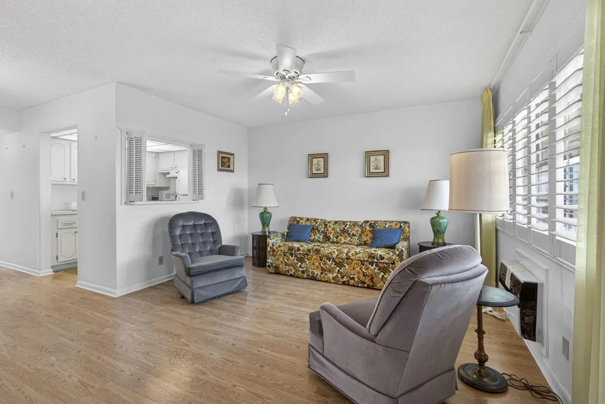 10-web-or-mls-BS1A4002 at 225 Bedford I 225, West Palm Beach