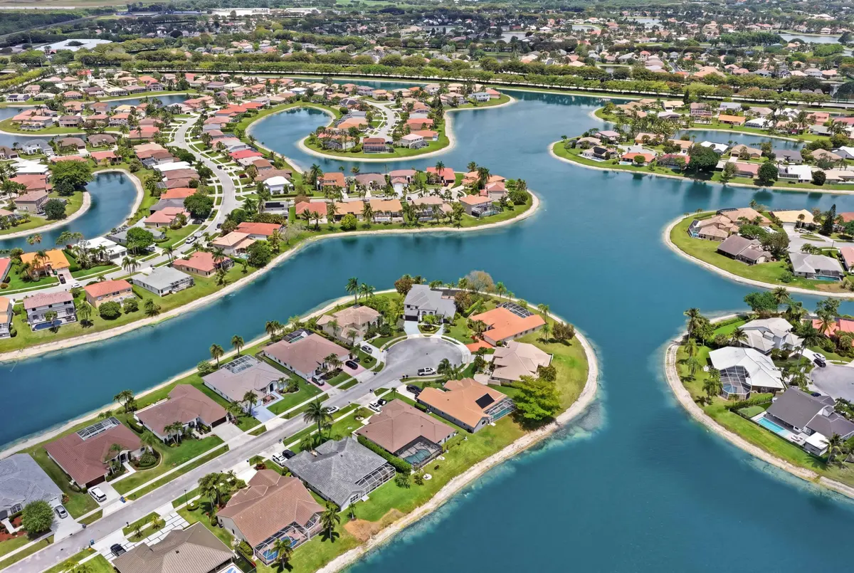 Boca Winds at 22257 Vista Lago Drive, Boca Raton