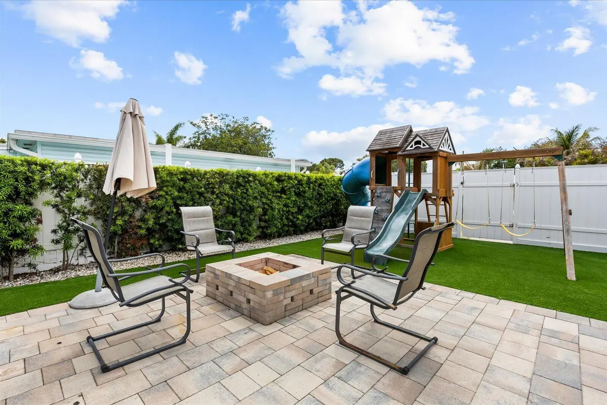 31-home in-24 at 18945 SE Homewood Avenue, Tequesta