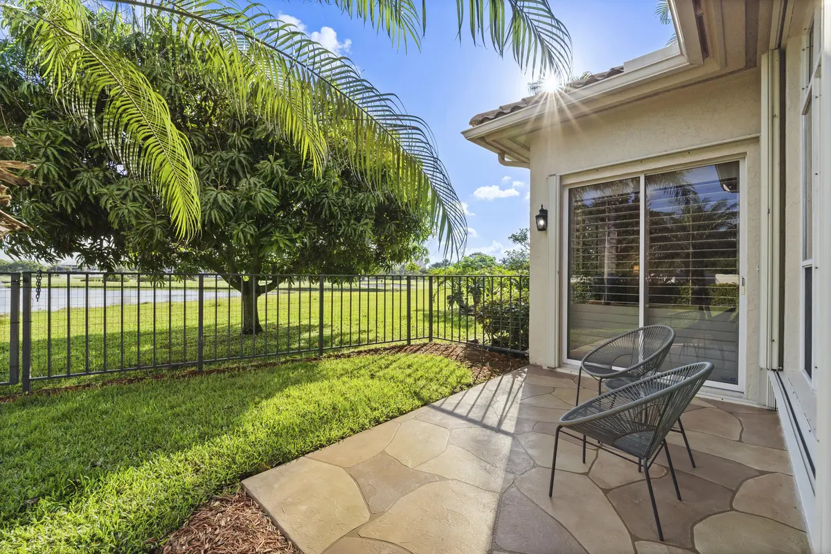 2165 Regents Boulevard, West Palm Beach, FL – photo 3