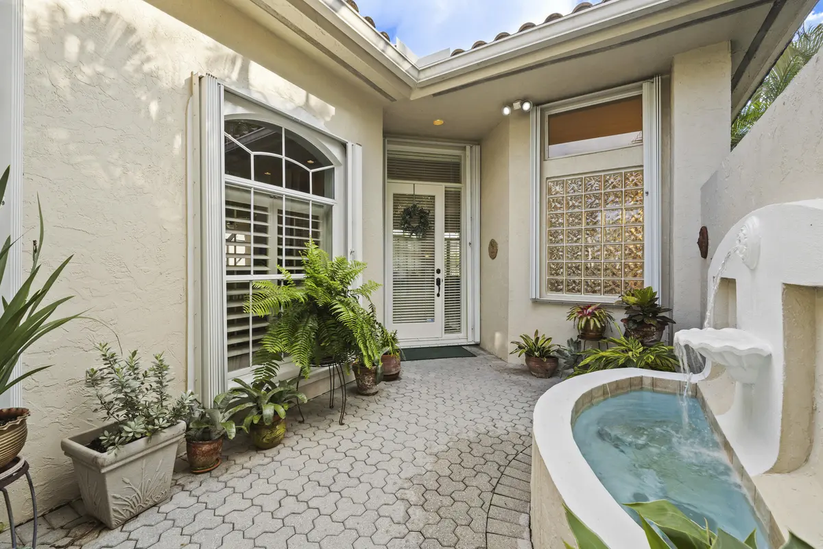 2165 Regents Boulevard, West Palm Beach, FL – photo 7