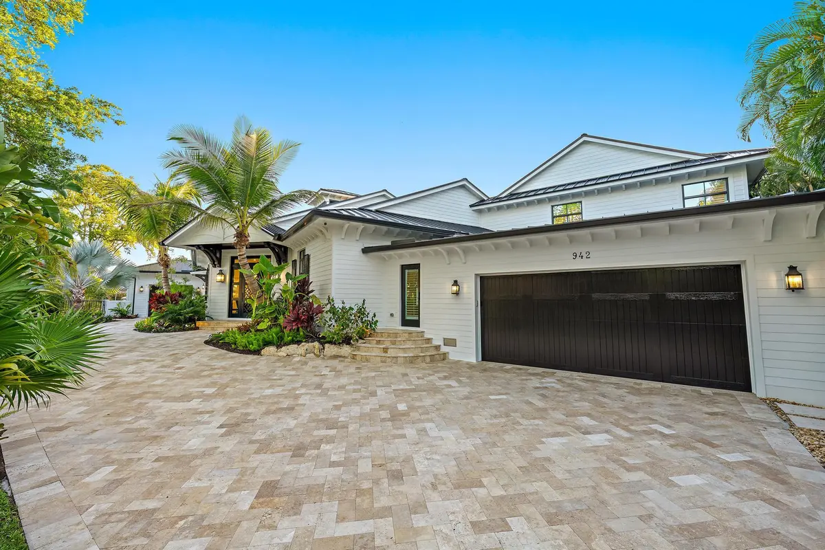 942 Pompano Dr-6 at 942 Pompano Drive, Jupiter