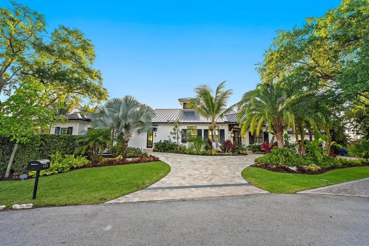 942 Pompano Dr-7 at 942 Pompano Drive, Jupiter