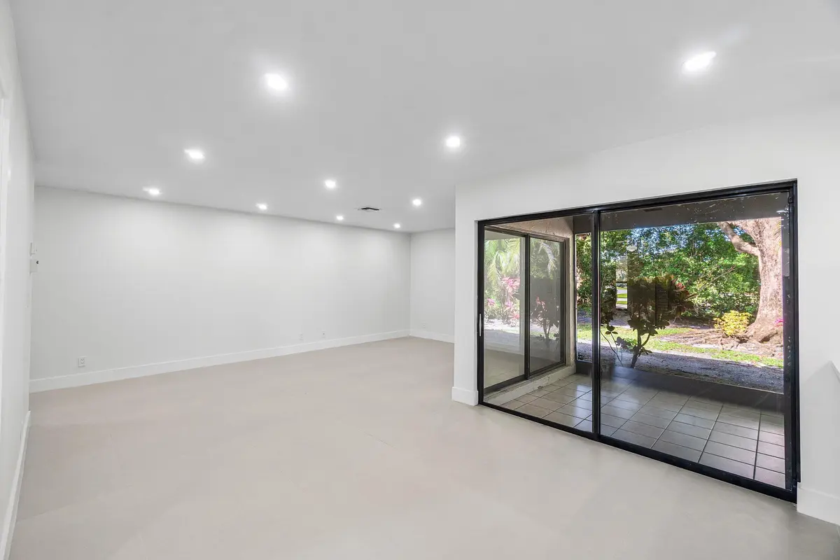 010-5944ForestGroveDrive-3-BoyntonBeach- at 5944 Forest Grove Drive 3, Boynton Beach