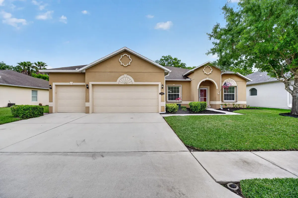 3-web-or-mls-IMGP4678 at 135 Stony Point Drive, Sebastian