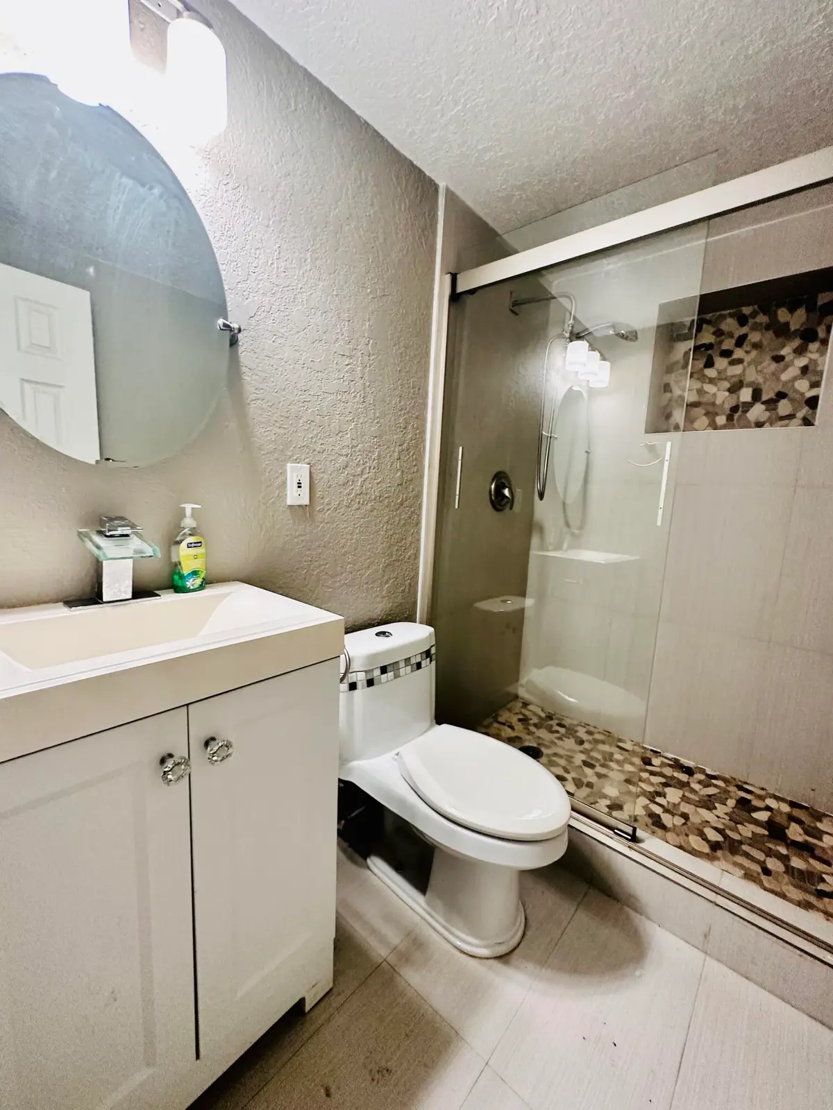 CC90FA97-20E9-485A-8583-90109439A00C at 1118 N E Street, Lake Worth Beach