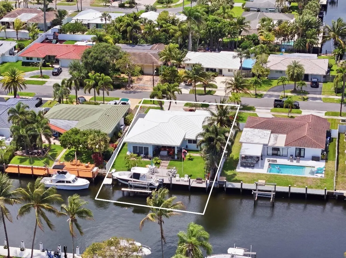 Waterfront at 380 SE 5th Avenue, Pompano Beach