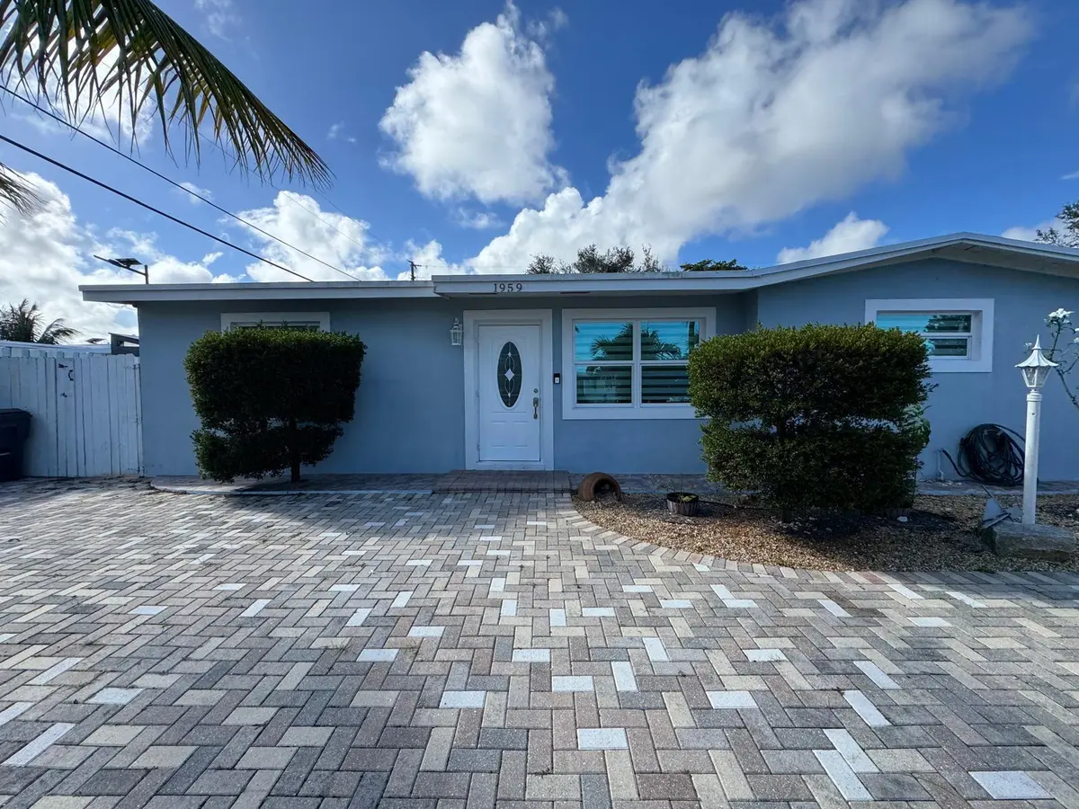 PHOTO-2026-04-14-13-58-46 5 at 1959 Baythorne Road, West Palm Beach