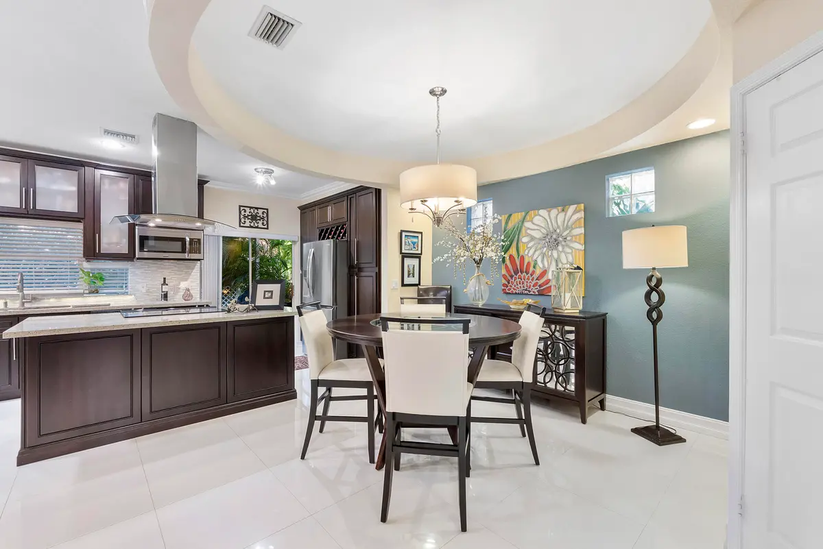 11377 Lakeview Dr_021 at 11377 Lakeview Drive, Coral Springs
